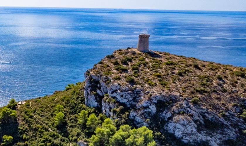 Cap d'Or, Морайра — закат у башни XVI века